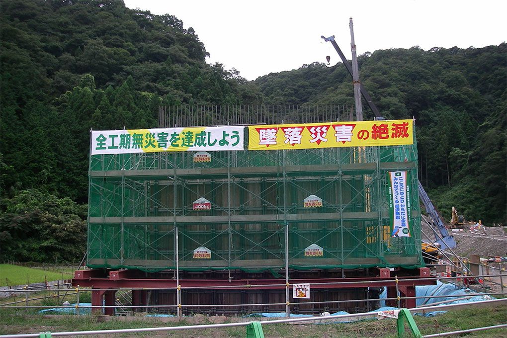 山陰自動車道神戸川（下部工）工事